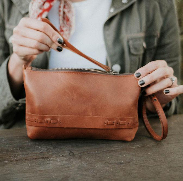 <b>Borsa</b> Convertible Leather Crossbody Bag