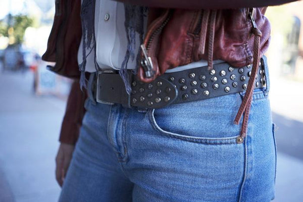 COPERTO CURVED HANDMADE LEATHER BELT