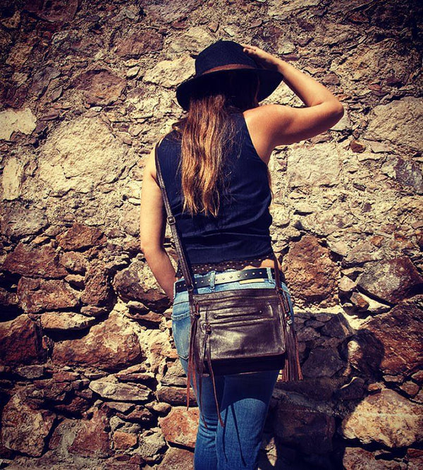 <b>Media</b> Lightweight Handmade Leather Crossbody Bag